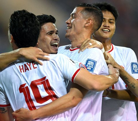 FOTO: Momen Timnas Indonesia Bantai Vietnam 3-0 dan Akhiri Kutukan 20 Tahun di Stadion Hanoi