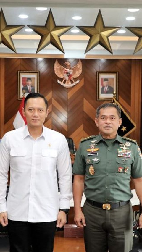Kasad Jenderal TNI Maruli Dibikin Kagum Terima 'Hadiah Spesial' dari AHY: Luar Biasa, Banyak Banget <br>