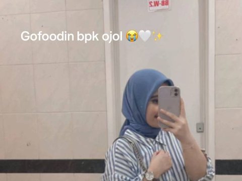 Wanita Ini Beri Makanan Buka Puasa untuk Pengemudi Ojol yang Terima Pesanannya, Aksinya Tuai Pujian Warganet