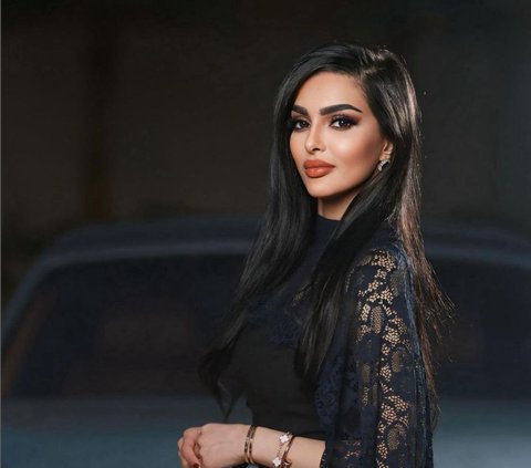 Portrait of the Real Figure of Rumy Alqahtani, the First Representative of Saudi Arabia in Miss Universe 2024