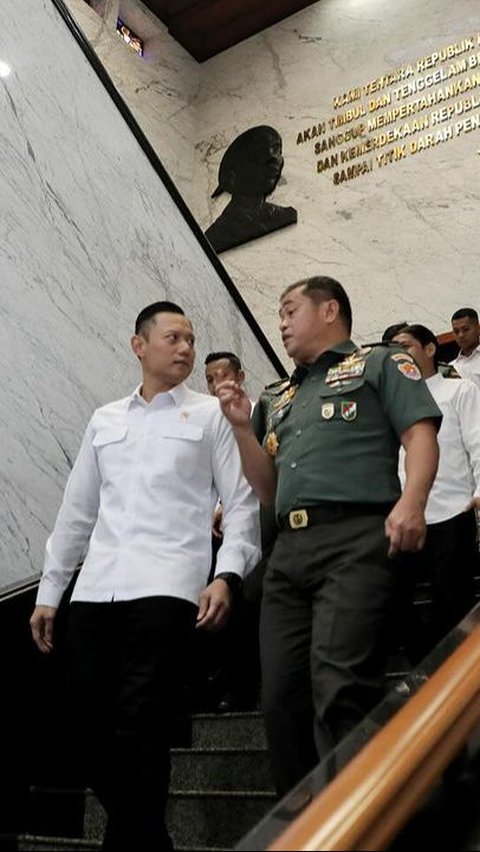 Momen Spesial Menteri AHY Sowan ke Kasad Maruli Disambut Banyak Jenderal TNI AD