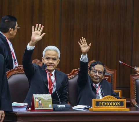 FOTO: Sidang Sengketa Pilpres, Tim Hukum Ganjar-Mahfud Tuntut Pemilu Ulang Tanpa Prabowo-Gibran