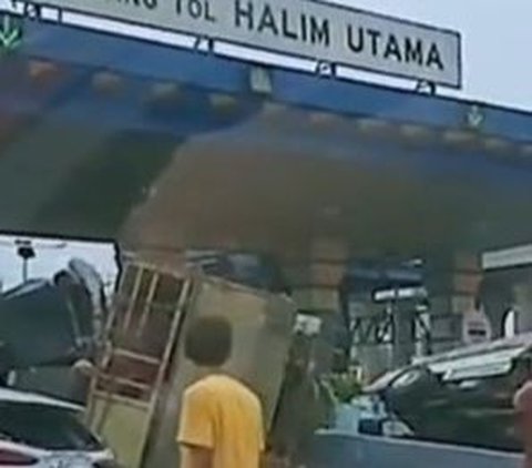 Ini Hasil Tes Urine Sopir Truk Penyebab Kecelakaan Beruntun di Gerbang Tol Halim Utama