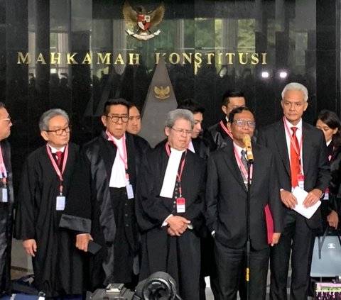 Tim Ganjar-Mahfud Beberkan Skema Nepotisme Jokowi Untuk Menangkan Prabowo-Gibran