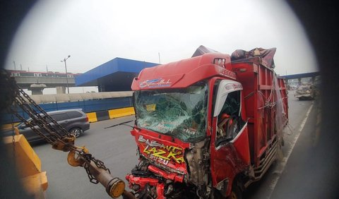 Satu Korban Kecelakaan Beruntun di Gerbang Tol Halim Utama Alami Pendarahan Otak