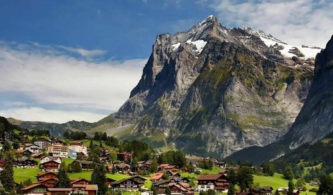 8. Grindelwald, Swiss.