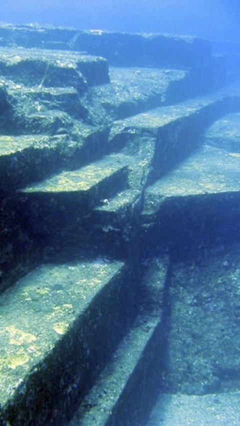 Teori yang Muncul Terkait Monumen Yonaguni