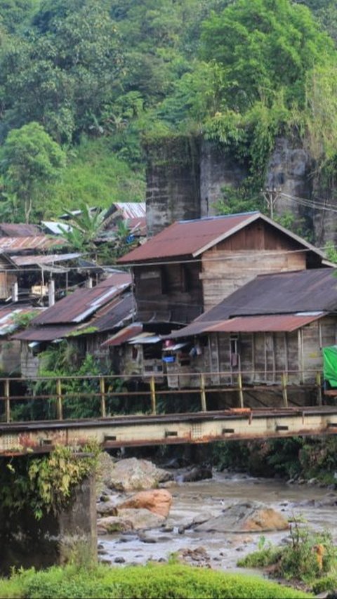 <b>Lebong Tandai, Desa Kecil di Bengkulu Penyumbang Emas Tugu Monas dan Dikuras Habis oleh Penjajah</b><br>