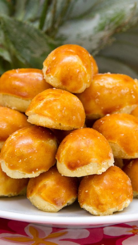 Cheese Nastar Recipe, a Favorite Holiday Treat that Melts in Your Mouth.