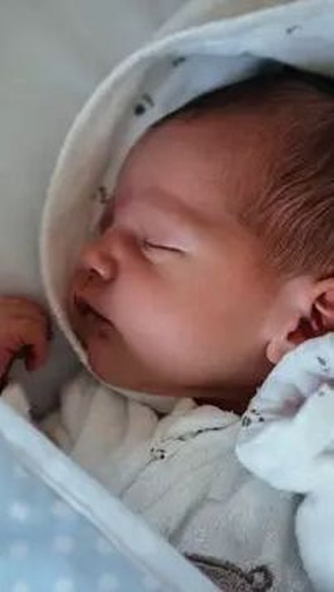 Nama Bayi Laki-Laki yang Disukai Allah SWT<br>