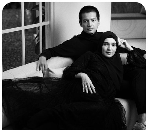 Portrait of Dimas Seto and Dhini Aminarti, an Artistic Couple who are Steadfast in Their Migration, Now Have 46 Foster Children After 15 Years of Marriage