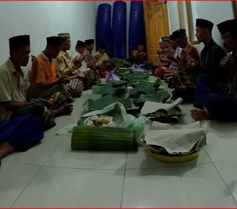 Mengenal Tradisi Maleman, Cara Masyarakat Jawa Hidupkan Malam Lailatul Qodar