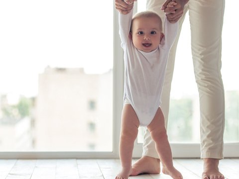 Study Reveals Babies Who Walk Early Tend to be Smarter