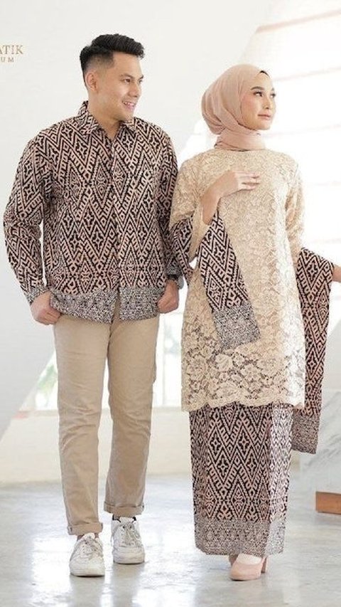 <b>Woubatik: Kebaya Couple Laskita</b>