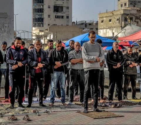 FOTO: Denyut Pasar di Jalur Gaza yang Ramai di Tengah Kehancuran Kota dan Bayang-Bayang Serangan Israel