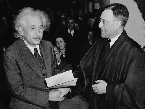 Dokumen Ini Jelaskan Einstein Pernah Bersikap Rasis ke Orang China, Begini yang Ia Katakan