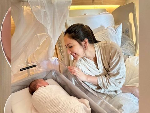 Potret Terbaru Baby Kyarra Anak Jessica Mila Bikin Sang Ibu Jatuh Cinta Setiap Hari, Gemas Banget di Usia 9 Hari