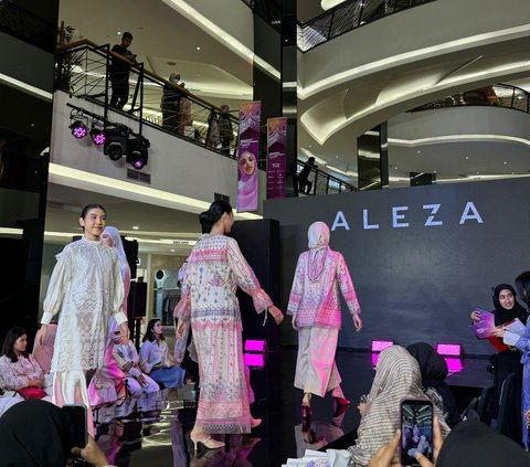 Modest Fashion Hype hadir untuk merayakan keindahan dan keberagaman fashion modest dengan melibatkan sejumlah tenant fashion ternama seperti Kalasiris, IFS x Numaa, Merche, dan lainnya.