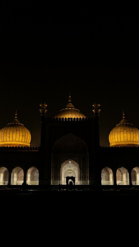 Doa Lailatul Qadar Allahumma Innaka, Ketahui Arti dan Keutamaannya