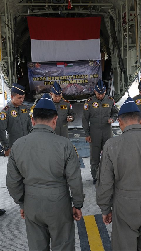 FOTO: TNI Kirim 900 Payung Udara ke Yordania untuk Salurkan Bantuan Kemanusiaan ke Jalur Gaza