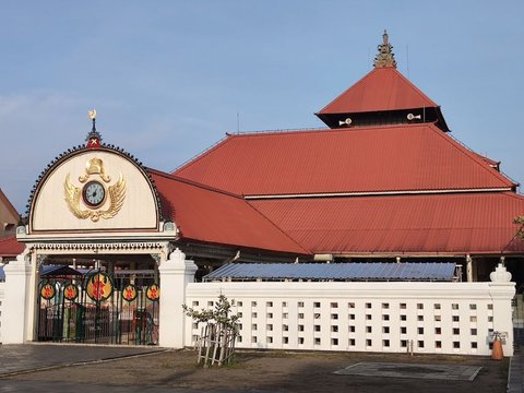 Serunya Ngabuburit di Pasar Ramadan Yogyakarta, Banyak Makanan Minuman Lezat Harga Merakyat