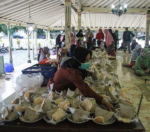 Serunya Ngabuburit di Pasar Ramadan Yogyakarta, Banyak Makanan Minuman Lezat Harga Merakyat