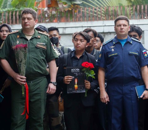 FOTO: Aksi Solidaritas dan Doa Bersama untuk Korban Serangan Teror Moskow di Kedubes Rusia Jakarta