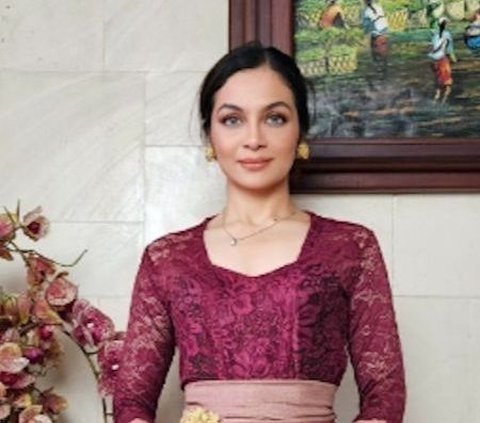 Cara Memilih Kebaya untuk Wanita Gemuk, Jangan Salah Pilih!