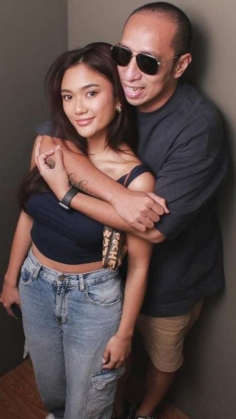 Potret Mesra Marion Jola bareng Pacar Bikin Baper, Kekasihnya Dibilang Mirip Vin Diesel