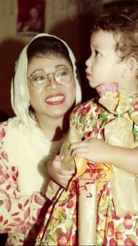 Tutut Soeharto diketahui merawat anak Annisa Trihapsari, Danvy Rukmana sejak kecil.