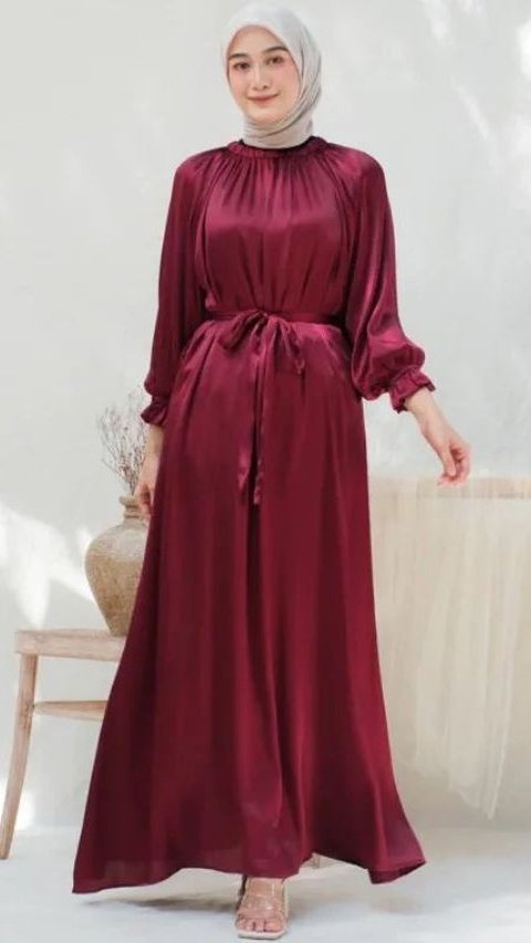 Mendekati lebaran 2024, model-model gamis ini bisa menjadi inspirasi kamu untuk memilih outfit lebaran agar makin terlihat cantik!