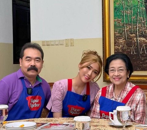 Potret Inul Daratista dan Adam Masak Bareng Megawati Soekarnoputri 'Saya Bangga Masak sama Orang Hebat'