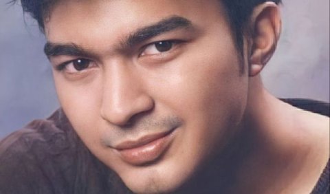 Potret Tampan Masa Muda Para Artis Era 90-an,