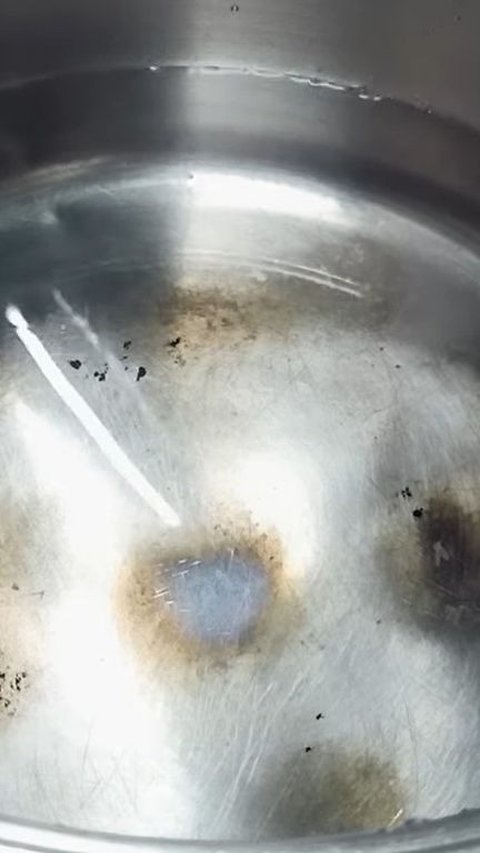 Pisan kepok rebus dapat dimasak dengan mudah dan tetap cerah