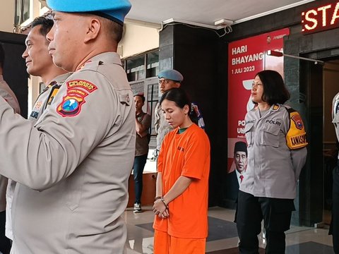 Tangis Aghnia Punjabi Pecah, Tak Bisa Maafkan Baby Sitter Penganiaya Anaknya