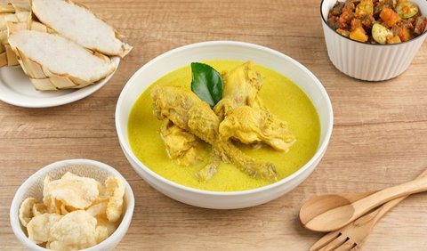 Resep Opor Ayam Bumbu Kuning<br>