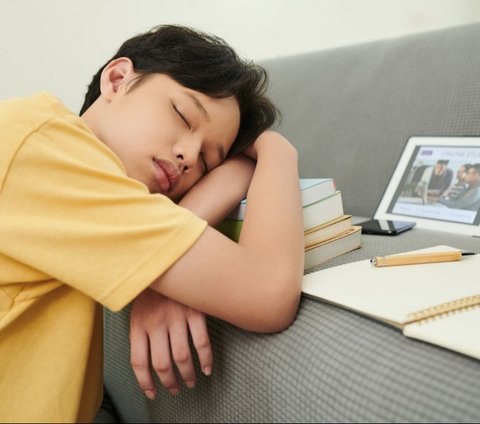 Teenagers Actually Need More Sleep for Their Mental and Brain