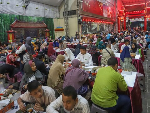 FOTO: Indahnya Toleransi Buka Puasa Bersama Penyandang Disabilitas se-Kota Bogor di Vihara Dhanagun