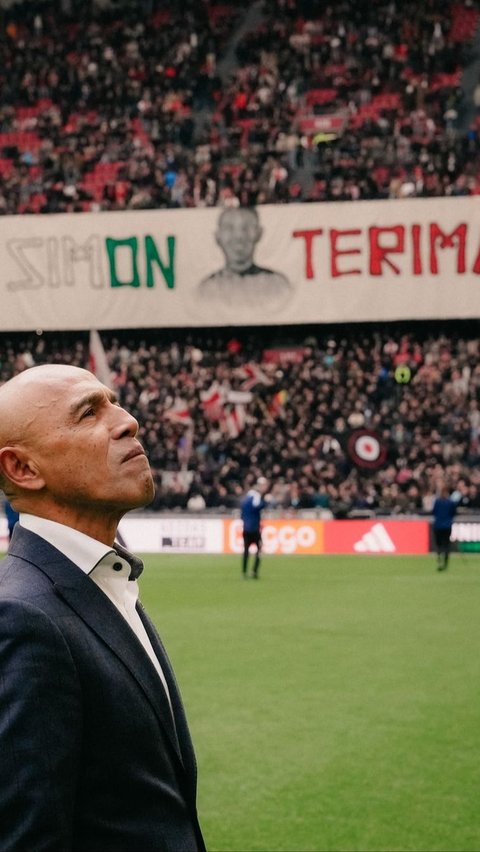 Dianggap Berjasa Bagi Klub Ajax Amsterdam, 'Orang' Maluku Ini Dapat Penghargaan, Ternyata Sosoknya Tak Sembarangan