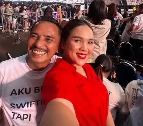 Husband Goes Viral for Accompanying Wife to Taylor Swift Concert Wearing a Rp34 Million T-Shirt: 