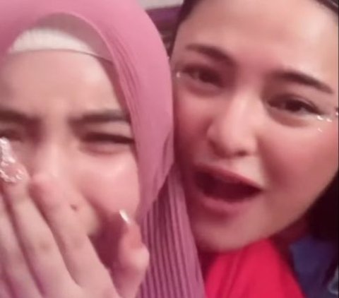 Potret Marshanda Bareng Sienna Nonton Konser Taylor Swift di Singapura, Momen Ibu dan Anak Menggemaskan Bak Bestie