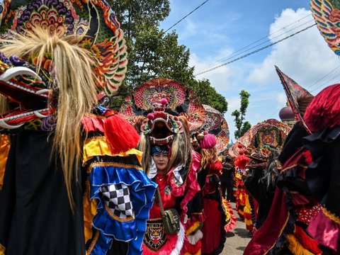 FOTO: Melihat Festival Kenduren Wonosalam 2024 di Jombang yang Bisa Bikin Penggemar Buah Durian Mengiler!