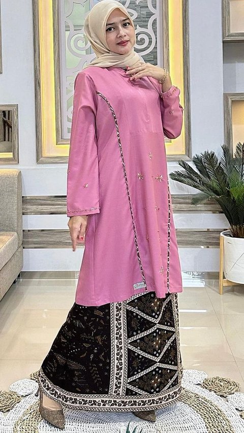 Arti dari Baju yang Berbentuk Kurung