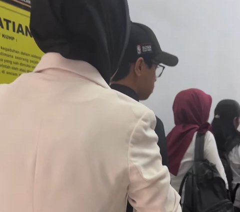 Anaknya Merasa Tidak Didampingi, Sunan Kalijaga Ngamuk di PN Jaksel ke Pihak Sekolah Al Azhar