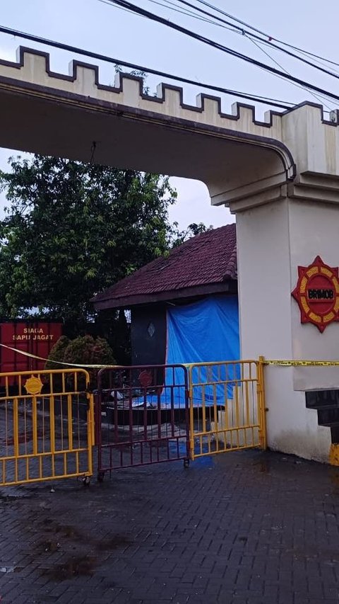 <br>Ledakan Gudang di Markas Gegana Surabaya, Bangunan Rusak hingga Puluhan Polisi Terluka