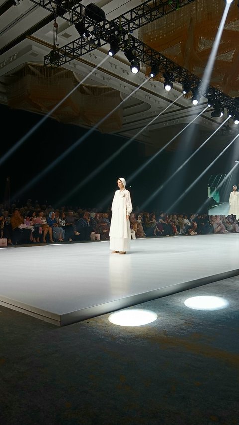 Shopping for Fashion by Indonesian Designers at IFA, Take a Look at Some of Their Collections