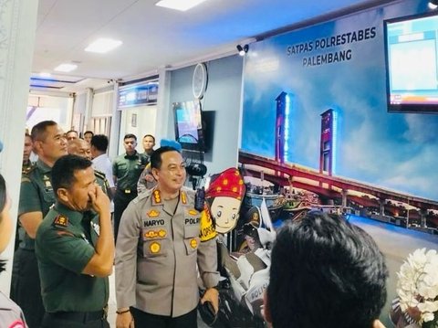 Kesan Pertama Jenderal TNI Bintang Dua Bikin SIM A di Kantor Polisi, Pengunjung Auto Heboh