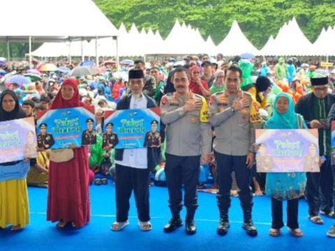 Momen Wakapolri Beri Hadiah Umroh Gratis ke Penggali Kubur & Pemandi Jenazah, Alasannya Bikin Terenyuh