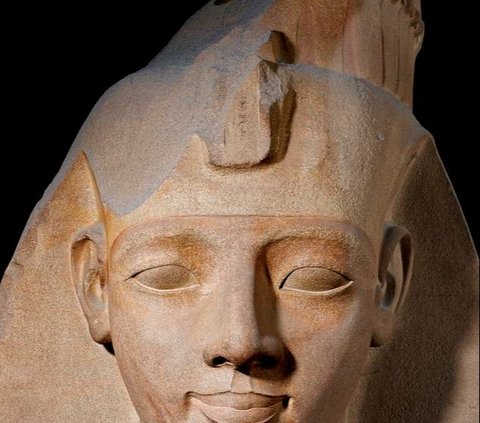Arkeolog Akhirnya Temukan Bagian Tubuh Patung Raksasa Firaun Zaman Nabi Musa, Tingginya Capai 7 Meter