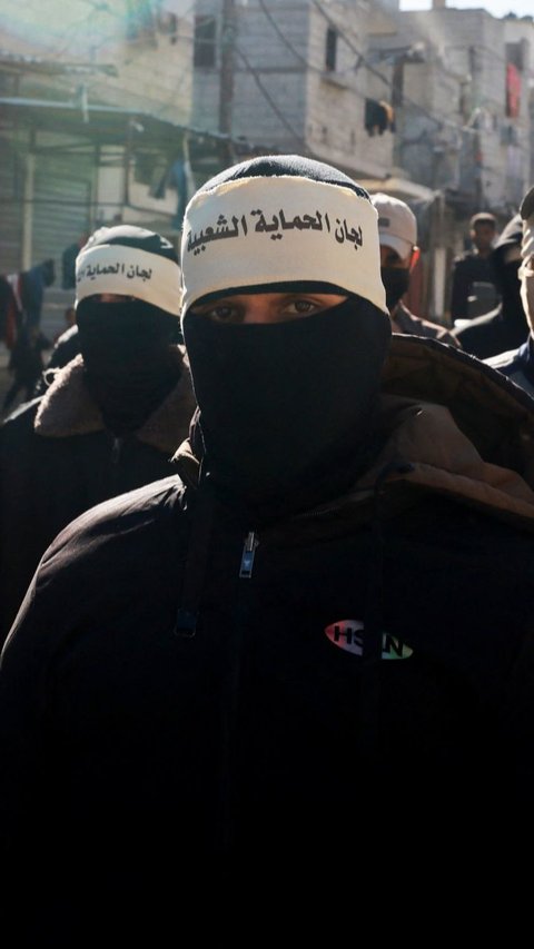 Pertempuran Israel dan Hamas yang berlangsung hampir lima bulan menyebabkan persediaan makanan dan kebutuhan pokok lainnya semakin menipis. Akibatnya, harga-harga di Gaza pun melonjak. Mohammed Abed/AFP